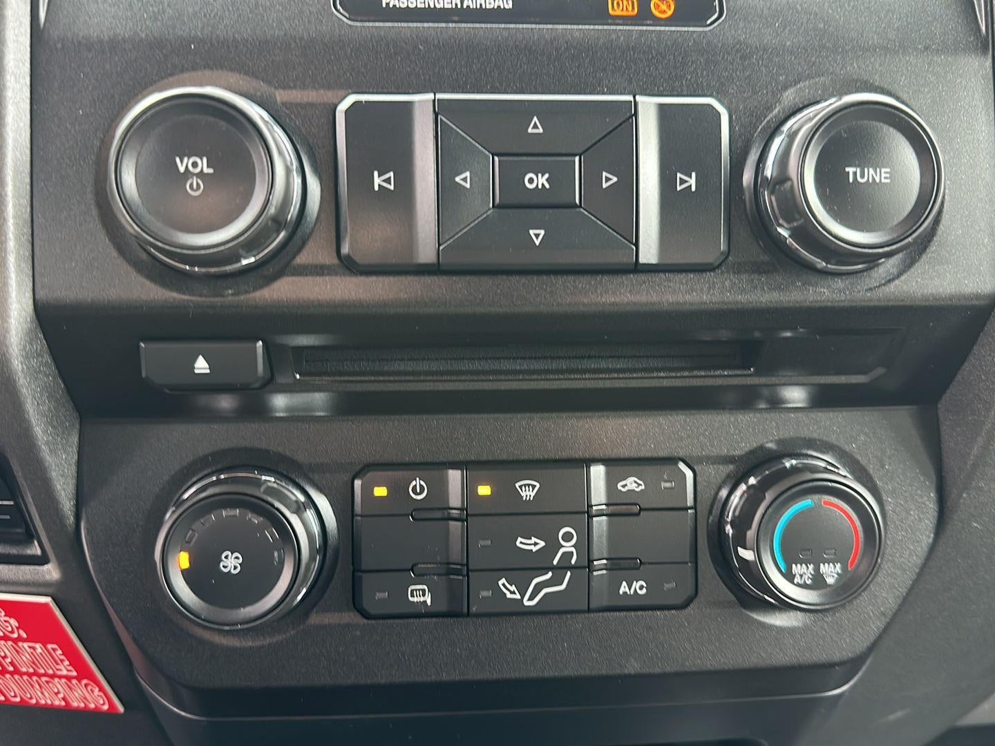 2017 Ford Super Duty F-550 DRW XL