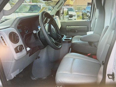 2023 Ford E-Series Cutaway E-350 SD