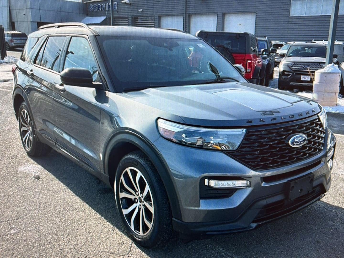 2023 Ford Explorer ST-Line