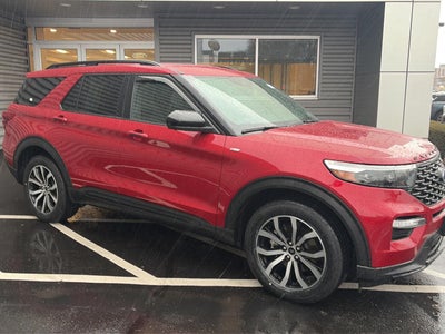 2022 Ford Explorer ST-Line