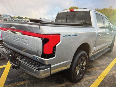 2025 Ford F-150 Lightning LARIAT