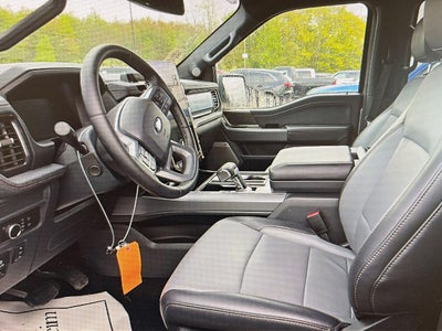 2025 Ford F-150 Lightning LARIAT