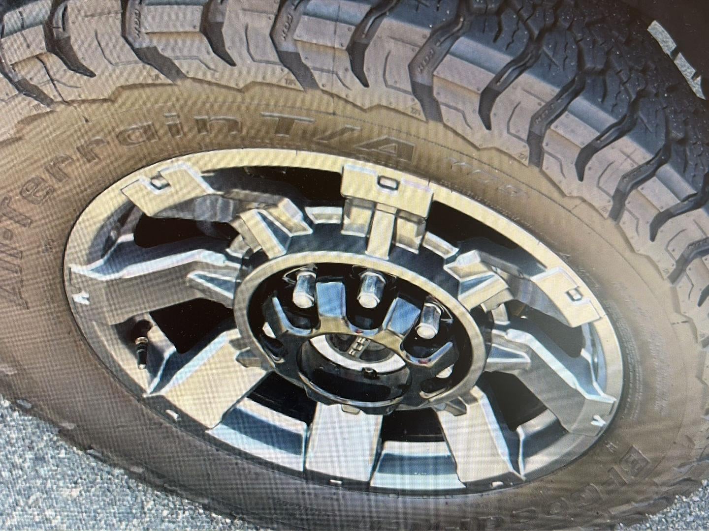 2023 Ford Super Duty F-250 SRW LARIAT