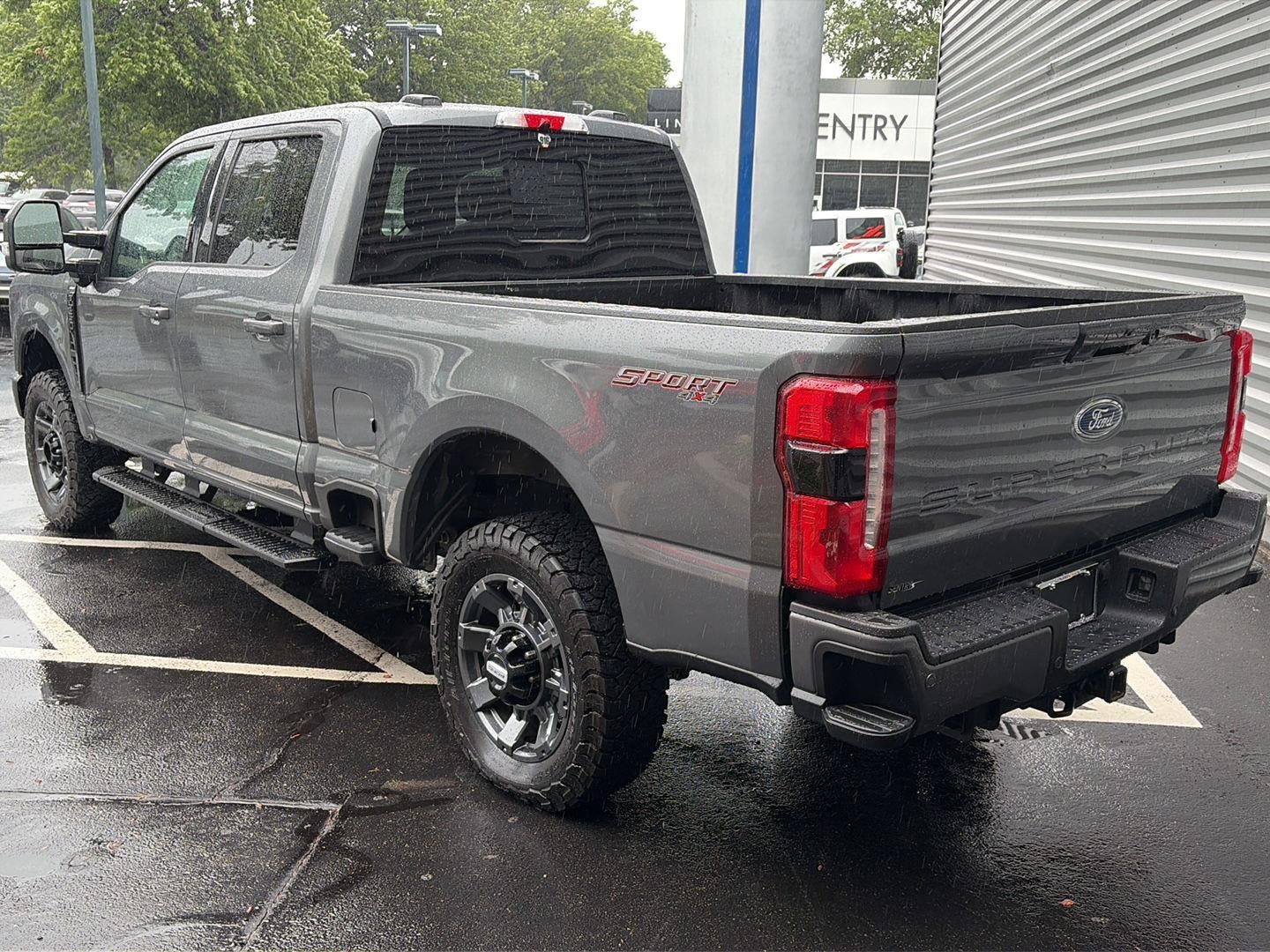 2023 Ford Super Duty F-250 SRW LARIAT