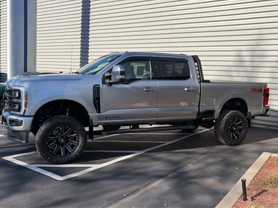 2024 Ford Super Duty F-350 SRW XLT