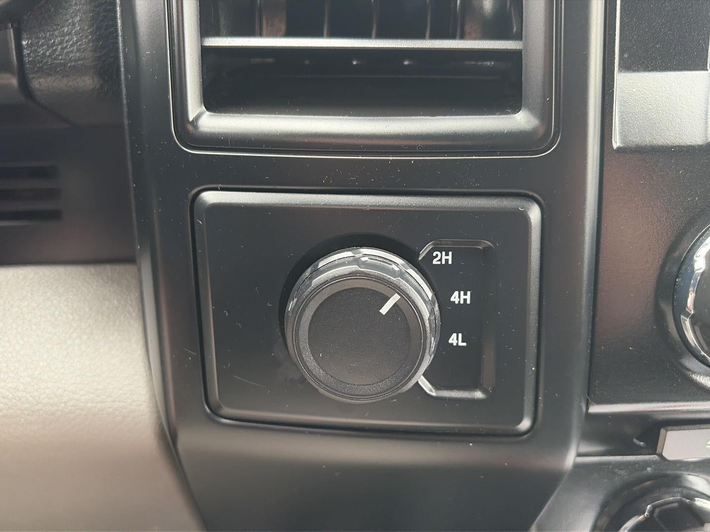 2017 Ford F-150 XL 4WD SuperCrew 5.5' Box