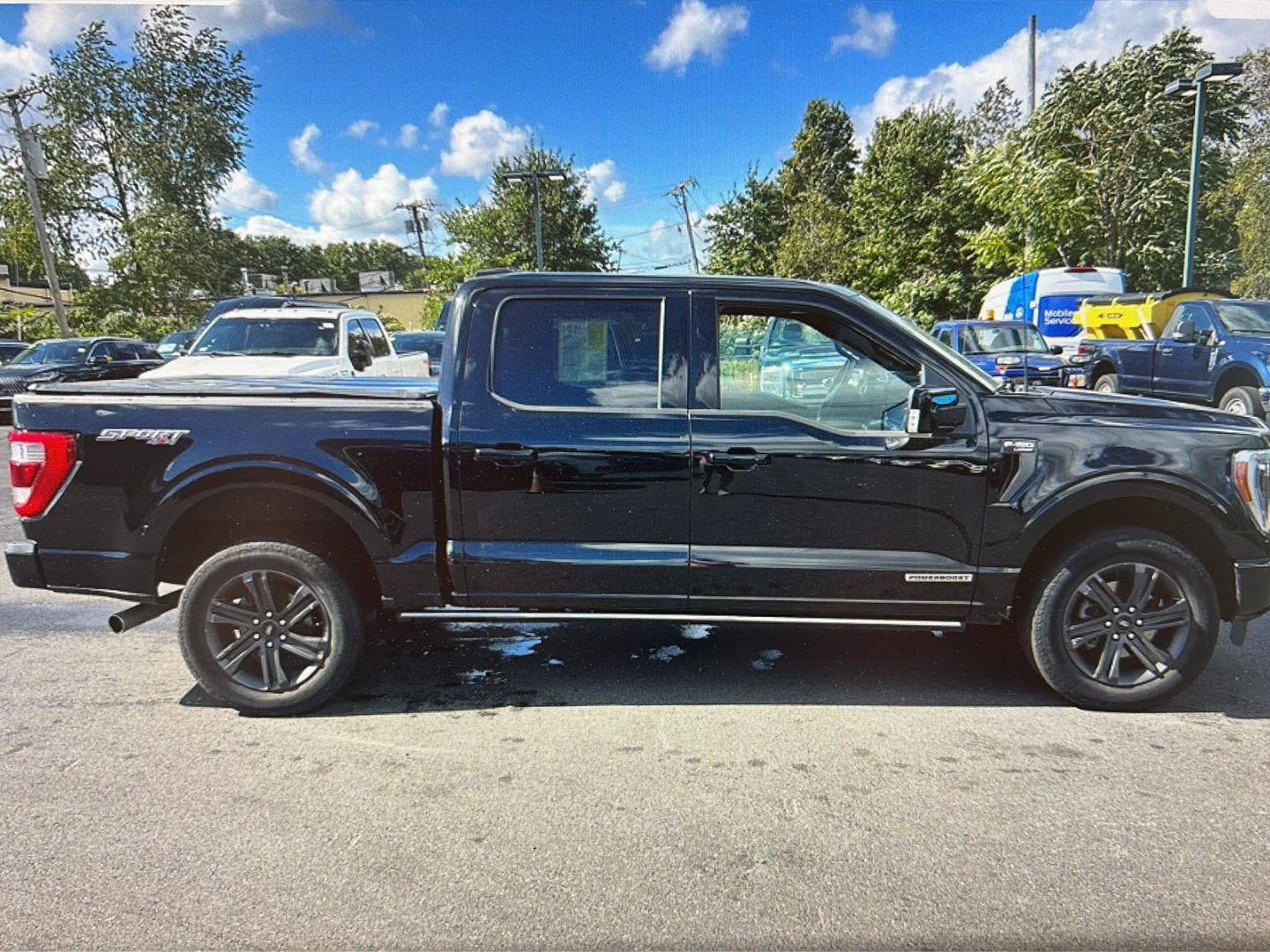2023 Ford F-150 LARIAT