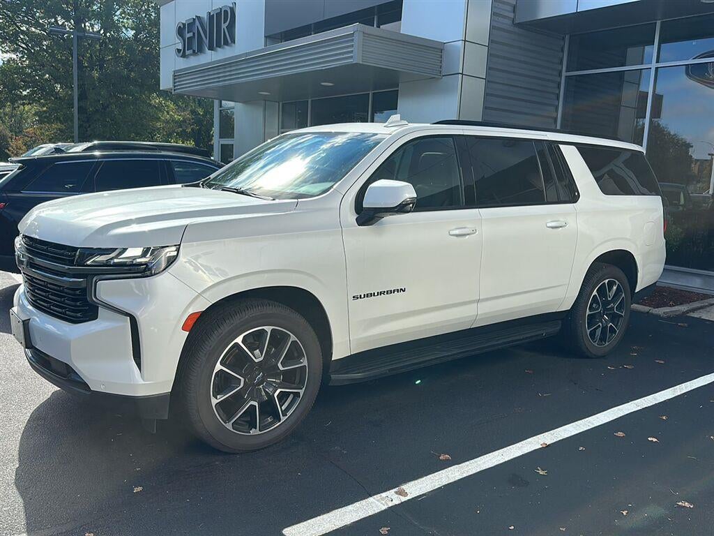 2022 Chevrolet Suburban RST