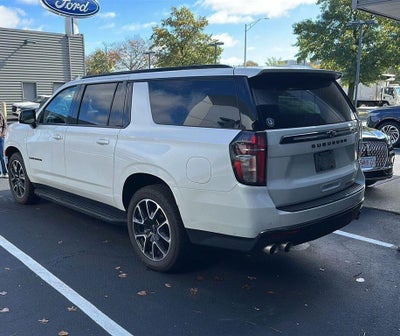 2022 Chevrolet Suburban RST