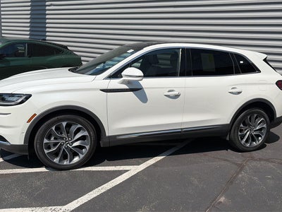 2022 Lincoln Nautilus Reserve