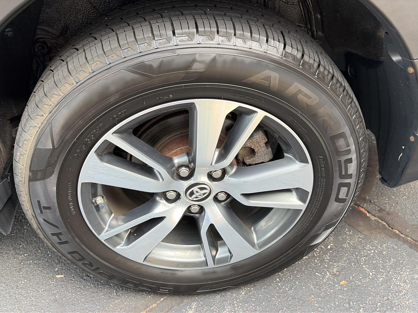 2018 Toyota RAV4 XLE