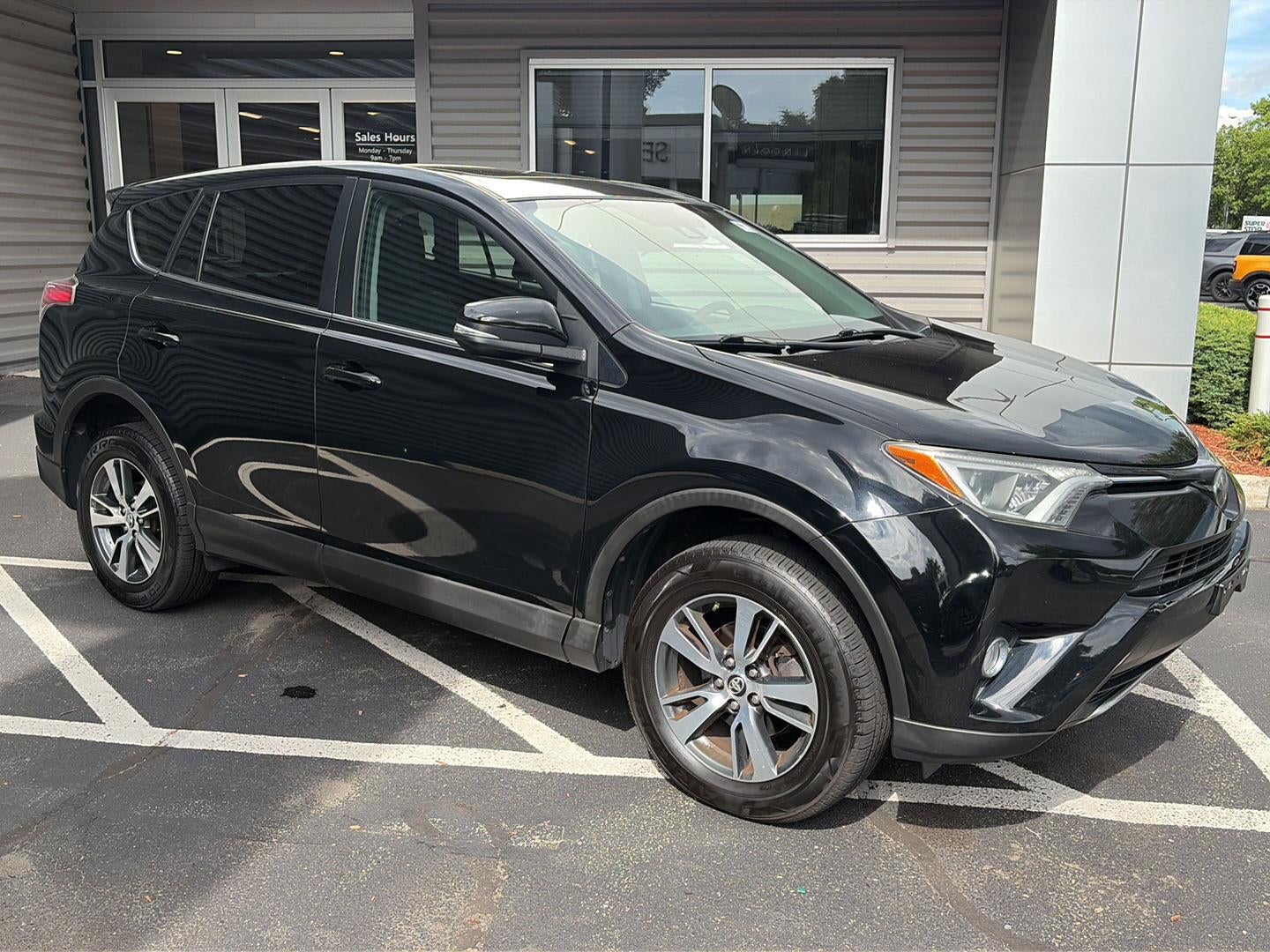 2018 Toyota RAV4 XLE
