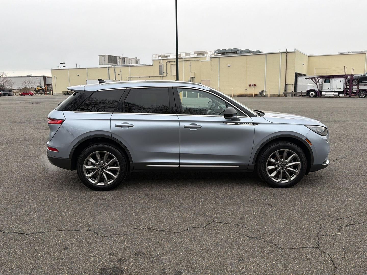 2022 Lincoln Corsair Standard