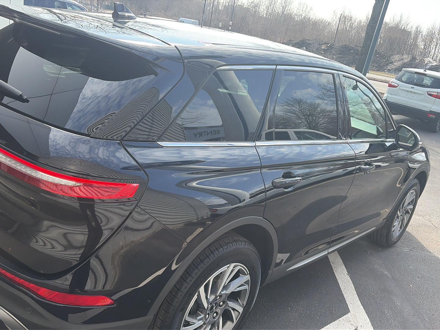 2025 Lincoln Corsair Premiere