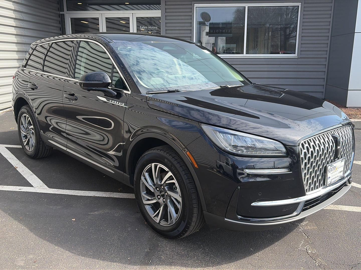 2025 Lincoln Corsair Premiere