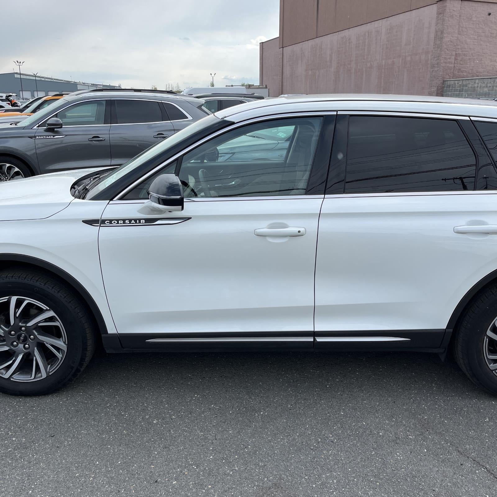 2023 Lincoln Corsair Standard