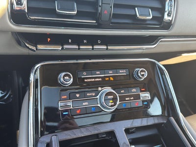 2023 Lincoln Navigator Reserve