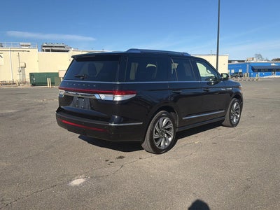 2023 Lincoln Navigator Reserve