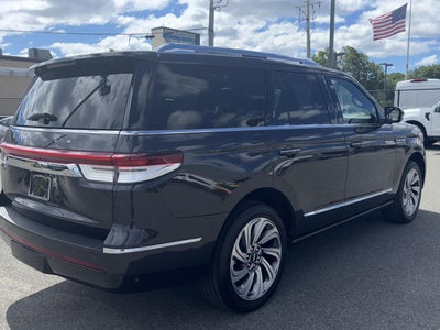 2023 Lincoln Navigator Reserve