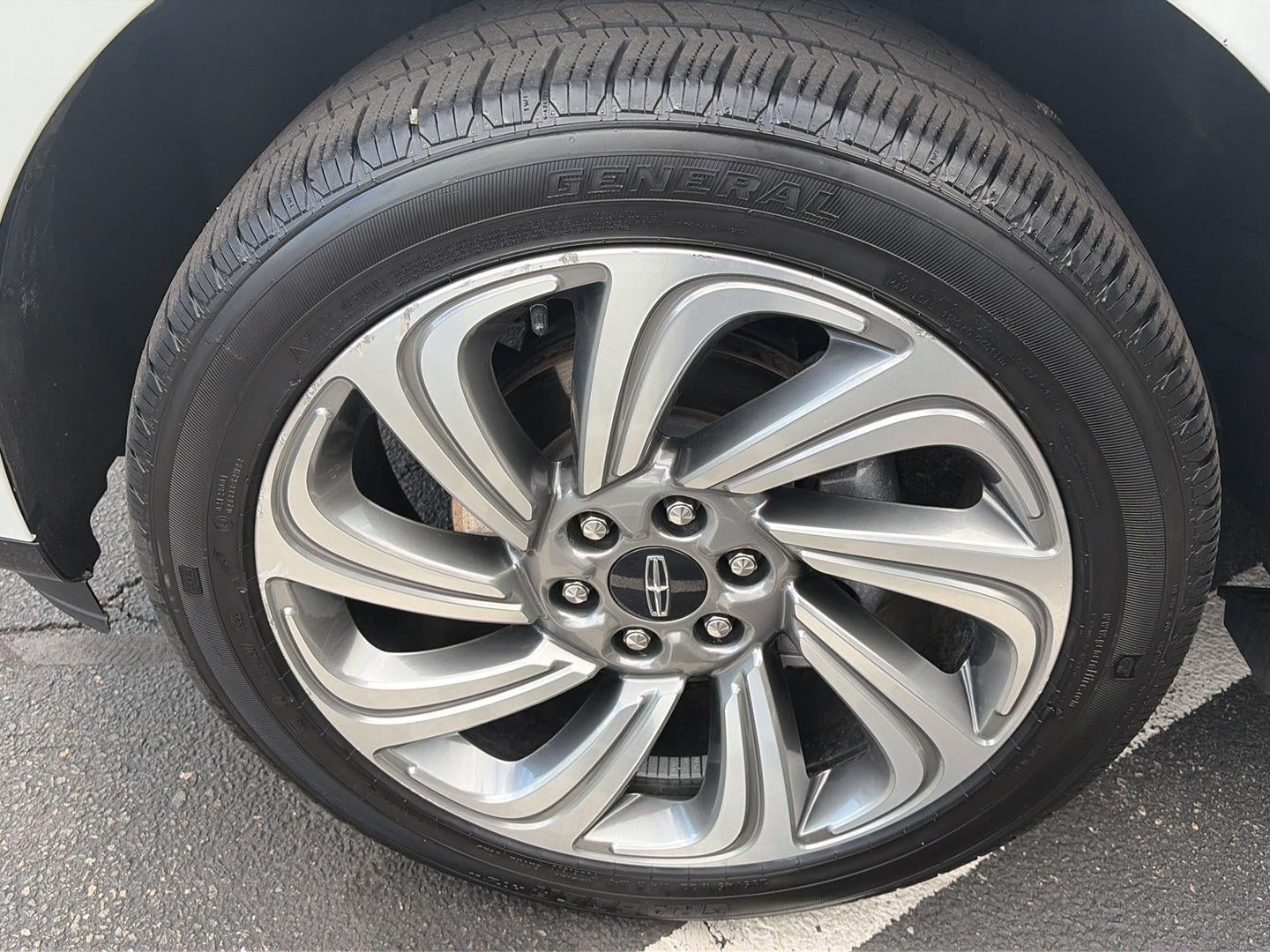 2023 Lincoln Navigator L Reserve