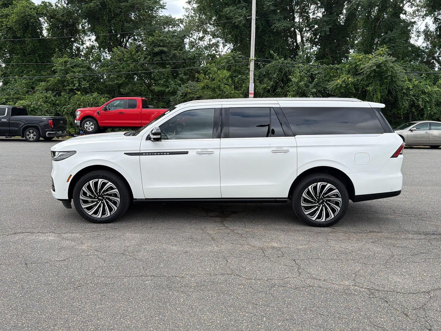 2025 Lincoln Navigator L Black Label
