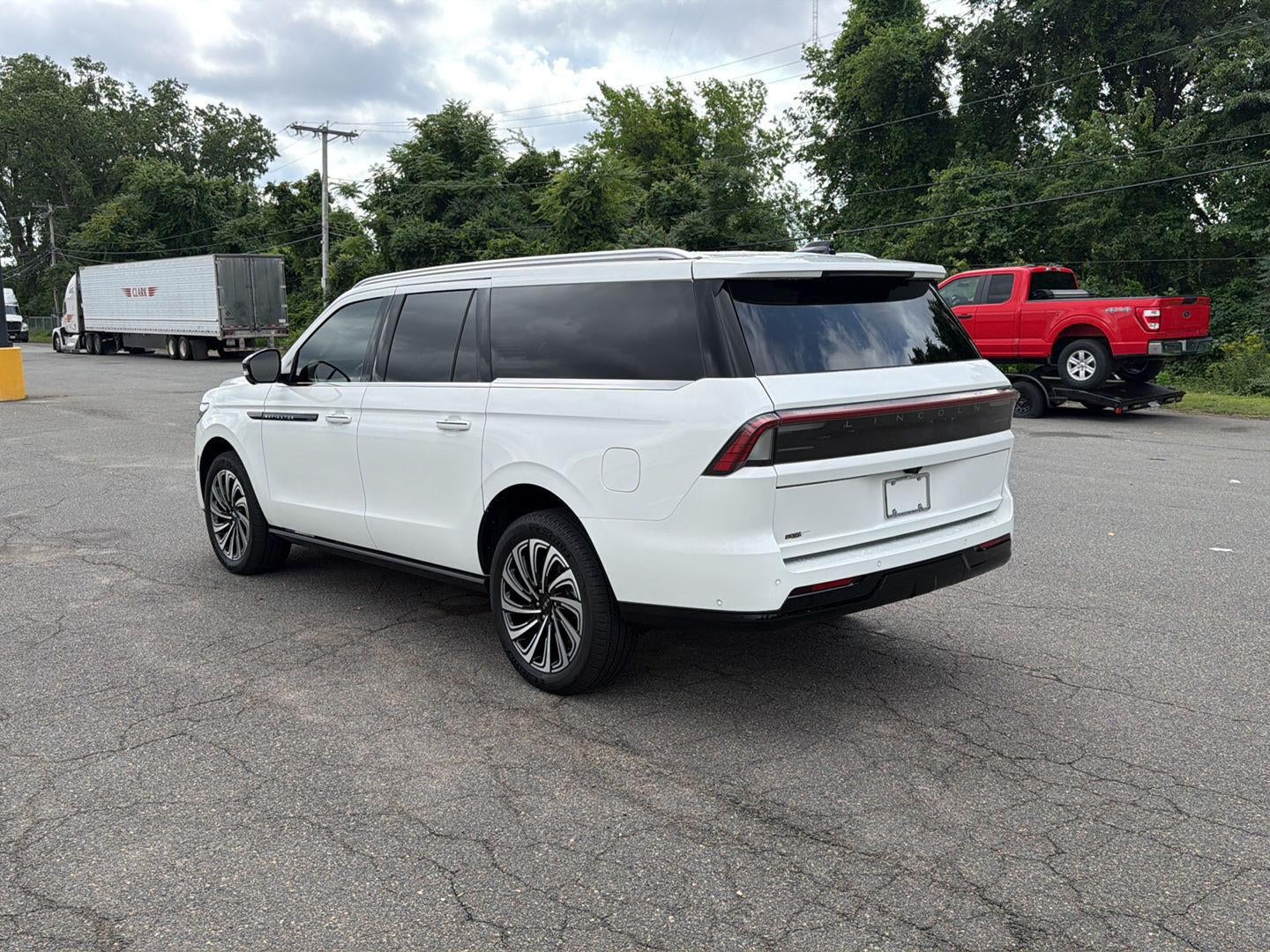 2025 Lincoln Navigator L Black Label