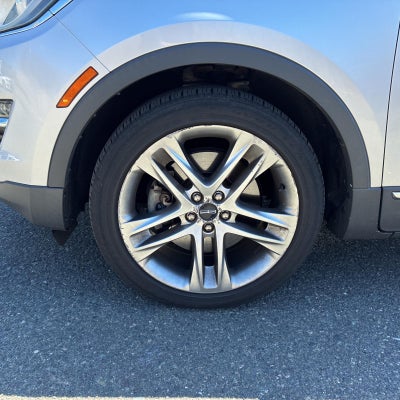 2015 Lincoln MKC Base