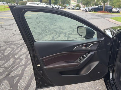 2018 Mazda Mazda3 4-Door Grand Touring