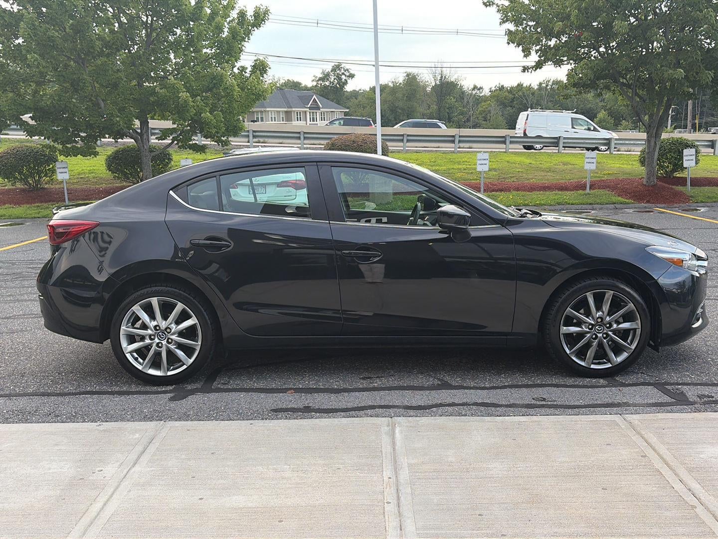 2018 Mazda Mazda3 4-Door Grand Touring