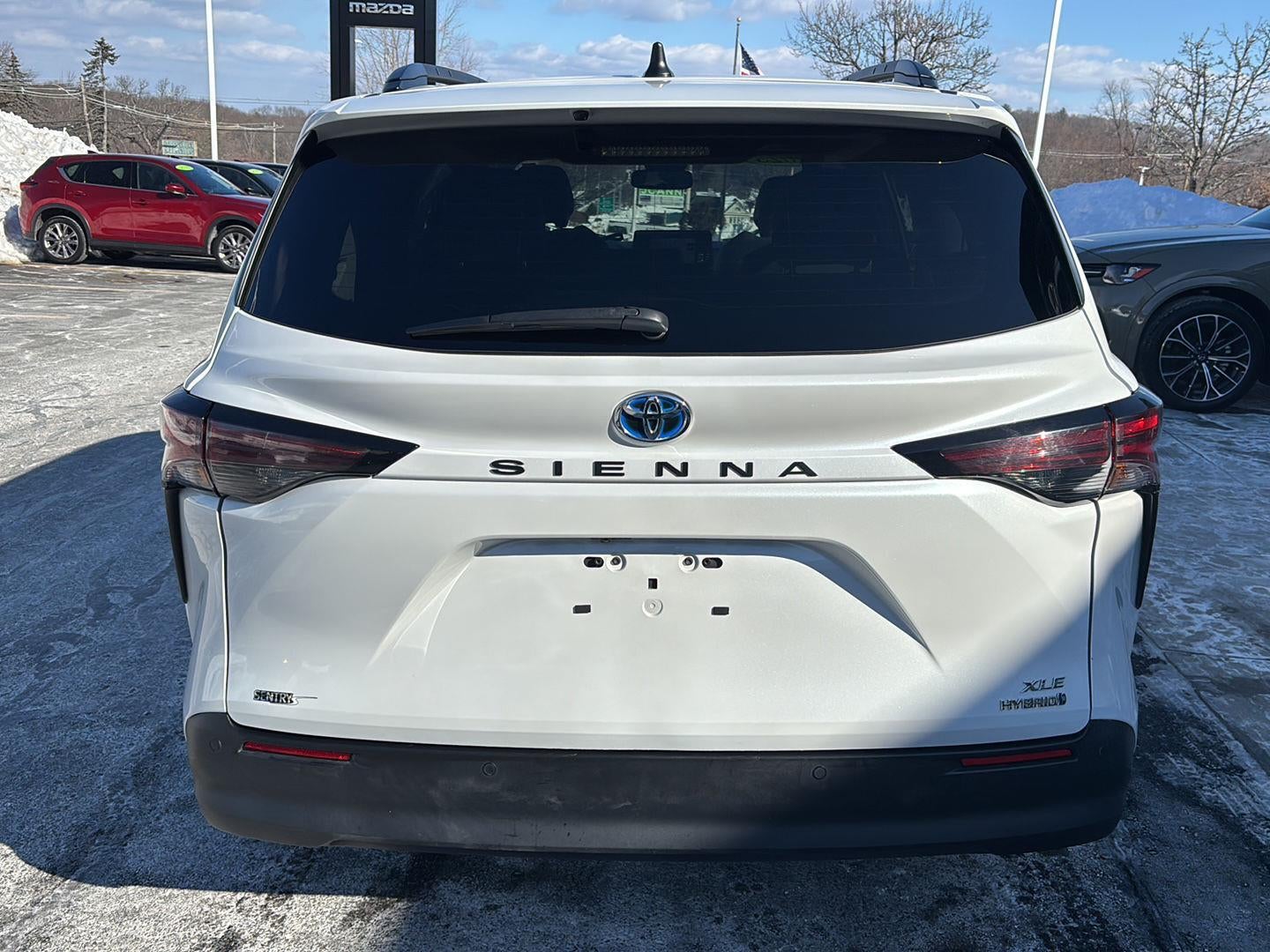 2023 Toyota Sienna XLE