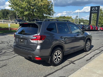 2024 Subaru Forester Premium