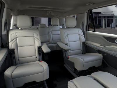 2026 Lincoln Navigator Premiere