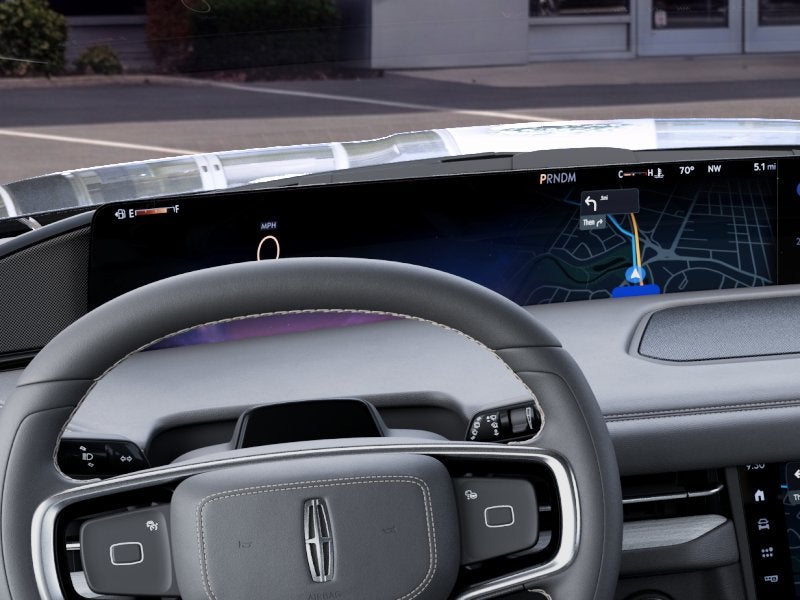 2027 Lincoln Navigator Premiere L