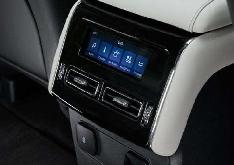 The second row touch screen displays audio and temperature control settings. | Sentry Lincoln in Medford MA